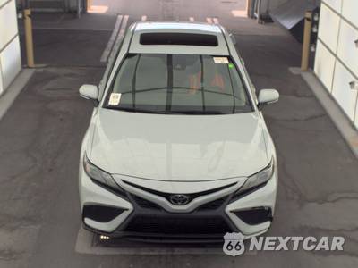 2023 Toyota Camry SE - zdjęcie 2 z 50 - miniatura