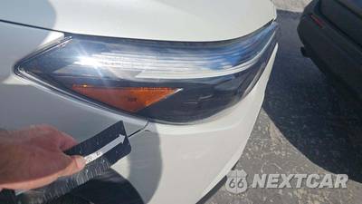 2026 Toyota Corolla Cross Hybrid XSE - zdjęcie 20 z 32 - miniatura