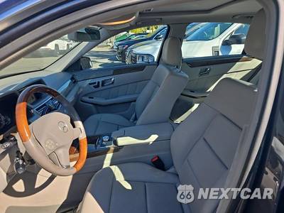 2010 Mercedes-Benz E 350 4MATIC Sedan - zdjęcie 13 z 22 - miniatura