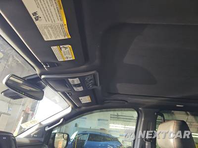 2021 Nissan TITAN PRO-4X Crew Cab Short Bed - zdjęcie 18 z 39 - miniatura
