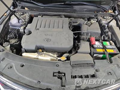 2013 Toyota Avalon XLE - zdjęcie 15 z 35 - miniatura