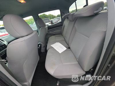 2014 Toyota Tacoma Crew Cab Medium Bed - zdjęcie 13 z 47 - miniatura