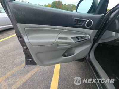 2014 Toyota Tacoma Crew Cab Medium Bed - zdjęcie 9 z 47 - miniatura