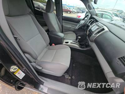 2014 Toyota Tacoma Crew Cab Medium Bed - zdjęcie 8 z 47 - miniatura