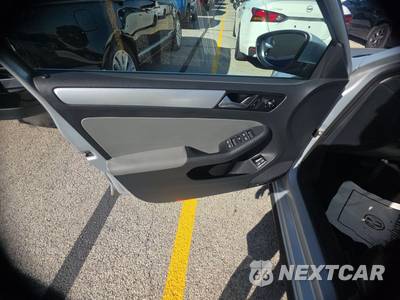 2013 Volkswagen Jetta Hybrid Sedan - zdjęcie 15 z 42 - miniatura
