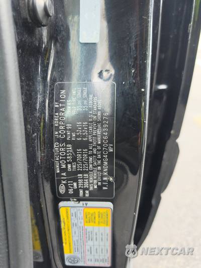 2012 Kia Sedona LX 118.9" WB - zdjęcie 15 z 49 - miniatura