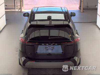 2026 Toyota RAV4 Plug-In Hybrid XSE - zdjęcie 5 z 21 - miniatura