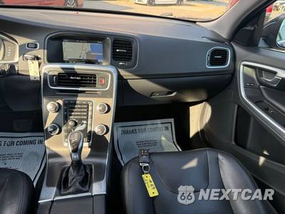 2016 Volvo S60 T5 Premier - zdjęcie 56 z 124 - miniatura