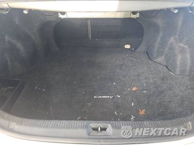 2010 Toyota Camry - zdjęcie 16 z 51 - miniatura