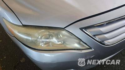 2010 Toyota Camry - zdjęcie 32 z 51 - miniatura