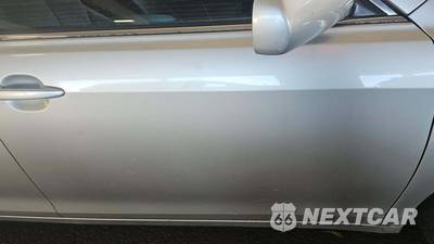 2010 Toyota Camry - zdjęcie 21 z 51 - miniatura