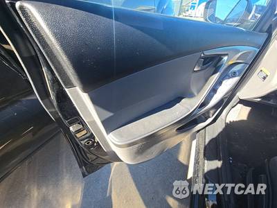 2012 Hyundai Elantra GLS Sedan - zdjęcie 9 z 25 - miniatura