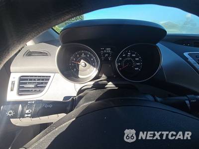 2012 Hyundai Elantra GLS Sedan - zdjęcie 12 z 25 - miniatura