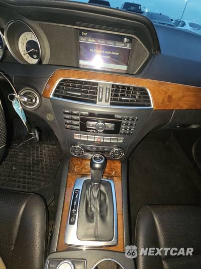 2012 Mercedes-Benz C 300 4MATIC Sedan - zdjęcie 11 z 35 - miniatura