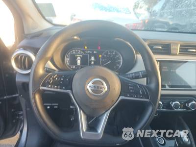 2021 Nissan Versa SV - zdjęcie 10 z 23 - miniatura