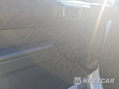 2026 Ford Bronco Outer Banks - zdjęcie 9 z 22 - miniatura