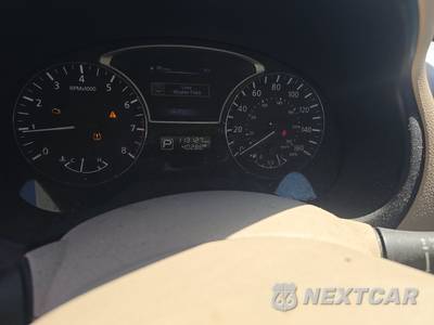 2014 Nissan Altima 2.5 SV - zdjęcie 12 z 33 - miniatura