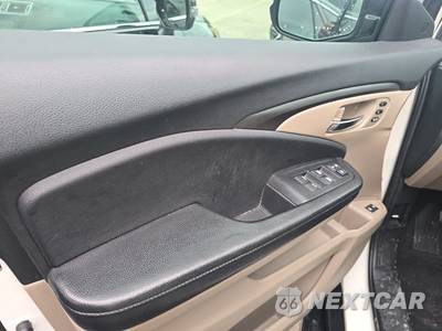 2019 Honda Pilot EX-L - zdjęcie 9 z 34 - miniatura