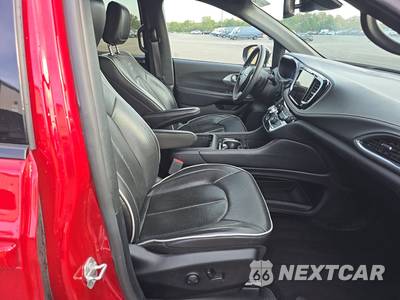 2025 Chrysler Pacifica Limited 121.6" WB - zdjęcie 8 z 27 - miniatura