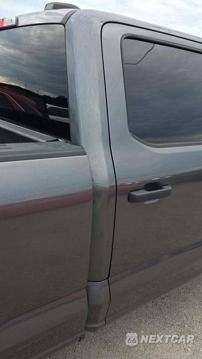 2022 Ford F-150 XLT Crew Cab Medium Bed - zdjęcie 22 z 44 - miniatura