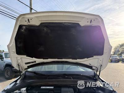 2015 Volvo XC60 3.2 Premier Plus - zdjęcie 106 z 126 - miniatura