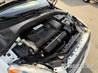 2015 Volvo XC60 3.2 Premier Plus - zdjęcie 112 z 126 - miniatura