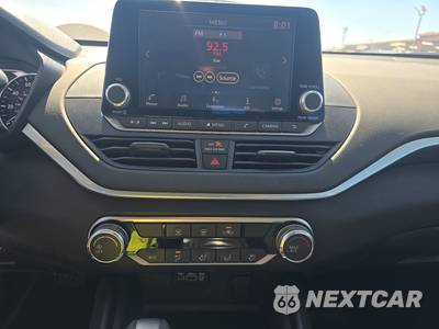 2022 Nissan Altima SV - zdjęcie 11 z 24 - miniatura