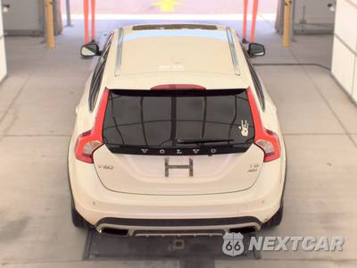 2016 Volvo V60 Cross Country T5 - zdjęcie 5 z 27 - miniatura