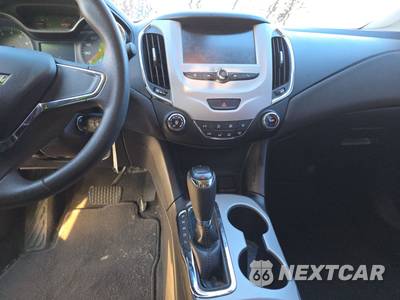 2017 Chevrolet Cruze LS Sedan 1SB - zdjęcie 11 z 27 - miniatura
