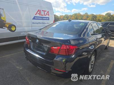 2015 BMW 5 Series Sedan 528i xDrive - zdjęcie 4 z 33 - miniatura