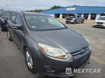 2014 Ford Focus SE Sedan - zdjęcie 3 z 35 - miniatura