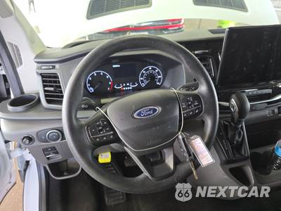 2025 Ford Transit Passenger Van XLT Low Roof 148.0" WB - zdjęcie 15 z 29 - miniatura
