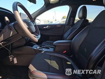 2025 Ford Escape ST-Line - zdjęcie 7 z 28 - miniatura
