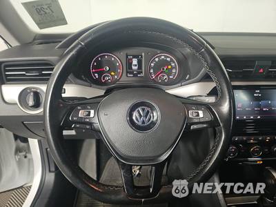 2020 Volkswagen Passat 2.0T SE - zdjęcie 10 z 27 - miniatura