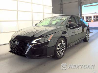 2025 Nissan Altima SV - zdjęcie 1 z 28 - miniatura