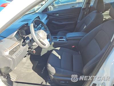 2025 Nissan Altima SV - zdjęcie 7 z 25 - miniatura