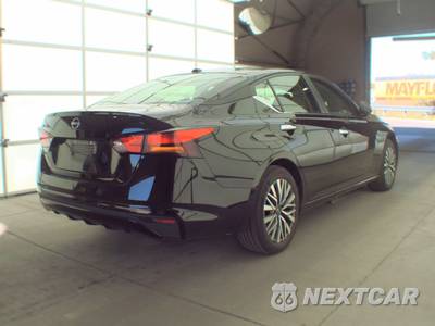 2025 Nissan Altima SV - zdjęcie 4 z 24 - miniatura
