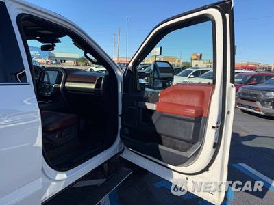 2022 Ford Super Duty F-250 Platinum Crew Cab Medium Bed - zdjęcie 57 z 73 - miniatura