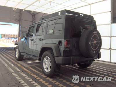 2014 Jeep Wrangler Unlimited Sport - zdjęcie 6 z 30 - miniatura
