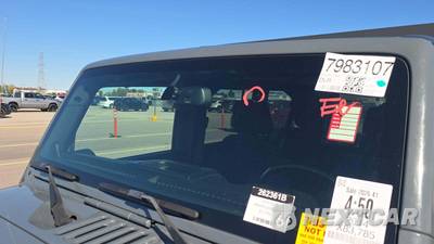 2014 Jeep Wrangler Unlimited Sport - zdjęcie 21 z 30 - miniatura