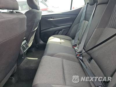 2025 Toyota Camry LE - zdjęcie 13 z 21 - miniatura