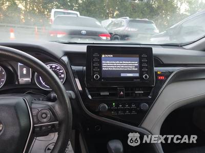 2021 Toyota Camry LE - zdjęcie 11 z 38 - miniatura