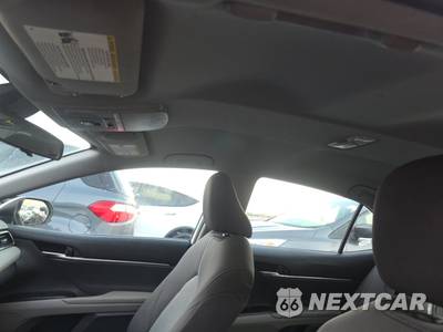 2021 Toyota Camry LE - zdjęcie 17 z 38 - miniatura
