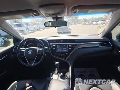 2018 Toyota Camry SE - zdjęcie 11 z 36 - miniatura
