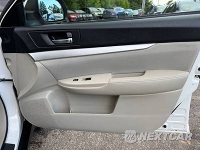 2012 Subaru Outback 2.5i - zdjęcie 48 z 123 - miniatura