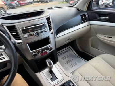 2012 Subaru Outback 2.5i - zdjęcie 88 z 123 - miniatura