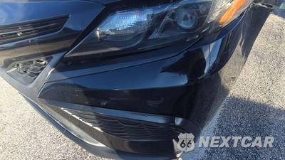 2021 Toyota Camry SE - zdjęcie 33 z 33 - miniatura