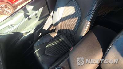 2021 Toyota Camry SE - zdjęcie 32 z 33 - miniatura