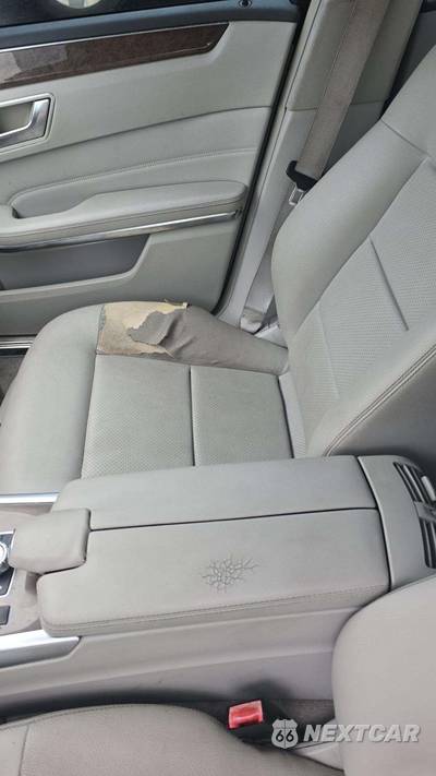 2014 Mercedes-Benz E 350 Sedan - zdjęcie 22 z 26 - miniatura