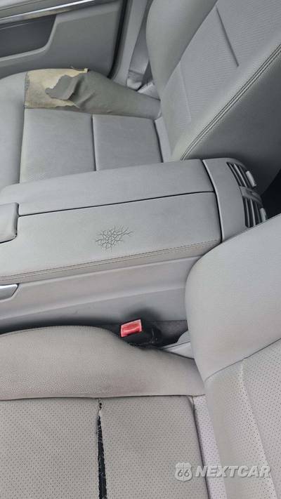 2014 Mercedes-Benz E 350 Sedan - zdjęcie 23 z 26 - miniatura